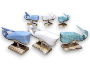 SET 2 BALLENAS COLA TORCIDA 38/26cm